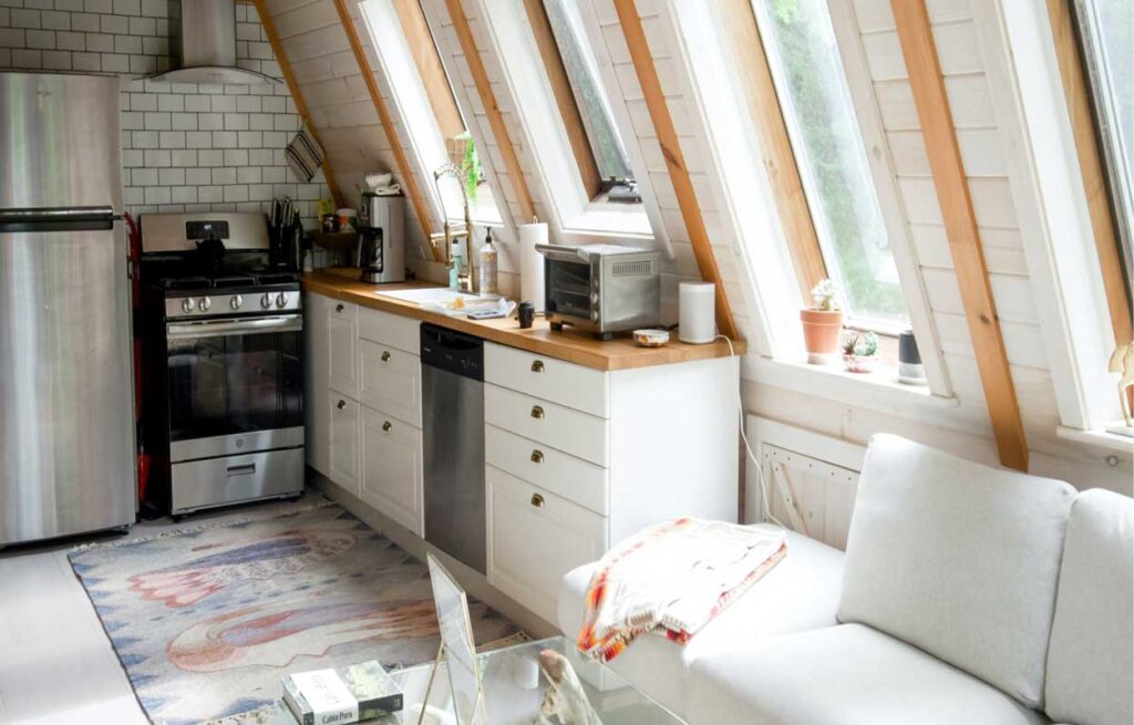 kitchen-remodeling-contractor-in-los-ageles-Manhattan-Bridge-Construction-Group
